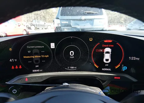 2022 Porsche Taycan z USA, uszkodzony, nr VIN WP0AA2Y14NSA14623